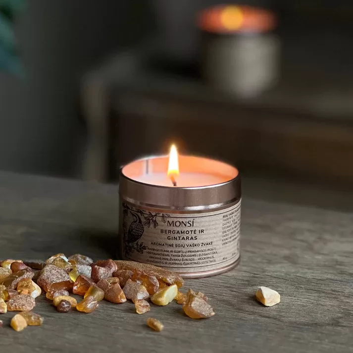 100ml. Aromatinė žvakė Bergamotė + gintaras