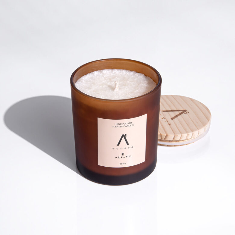 Žvakė amber spalvos stikliniame inde 250 gr