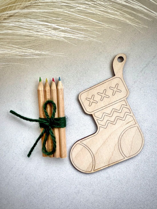 Medinė kojinė spalvinimui