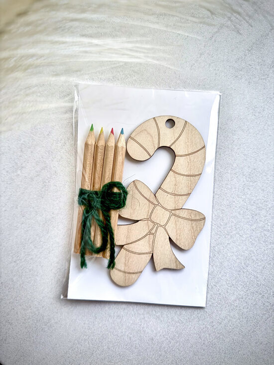 Medinis saldainis spalvinimui